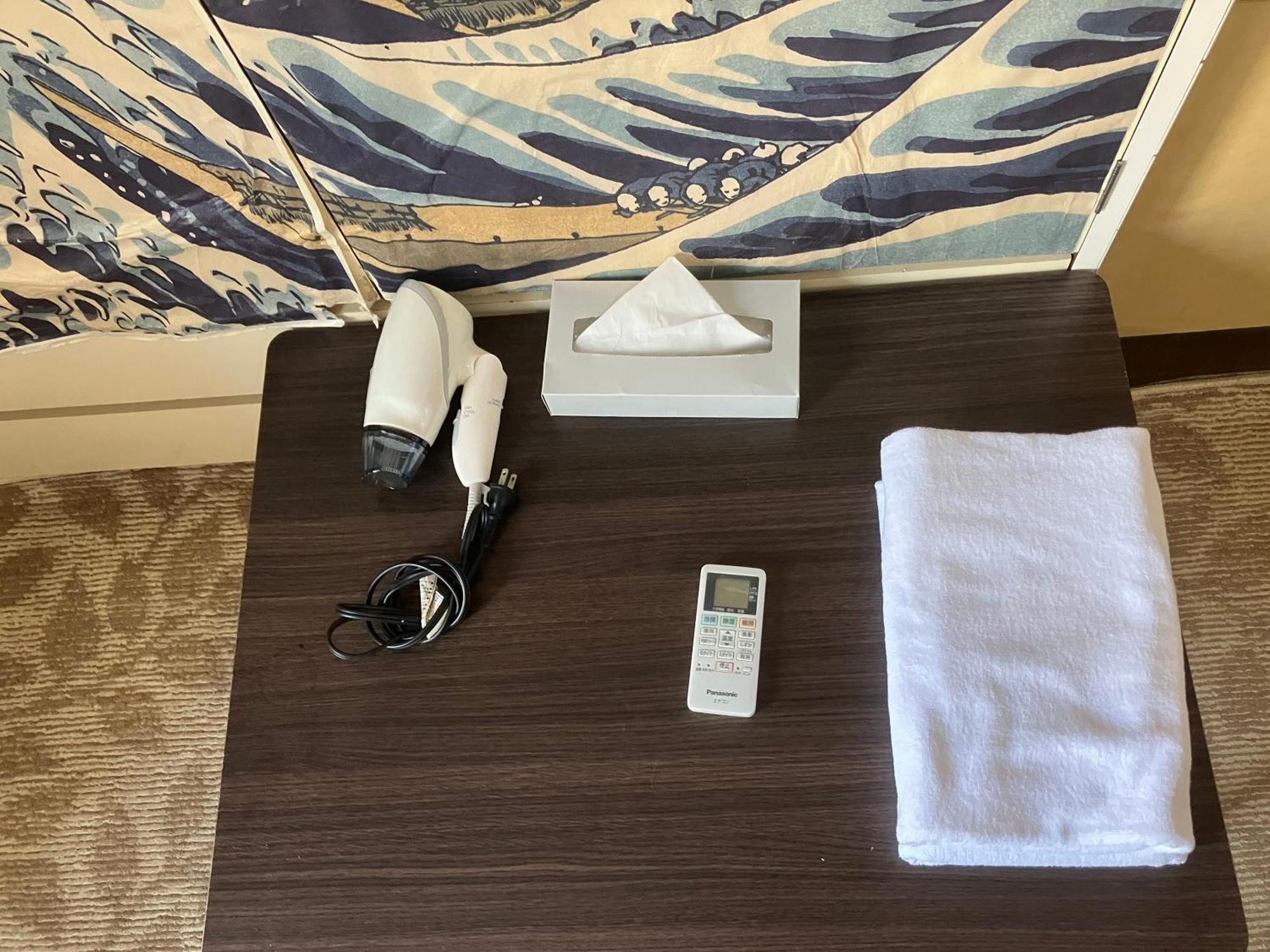 Casa Viento Stay Inn Хирошима Екстериор снимка